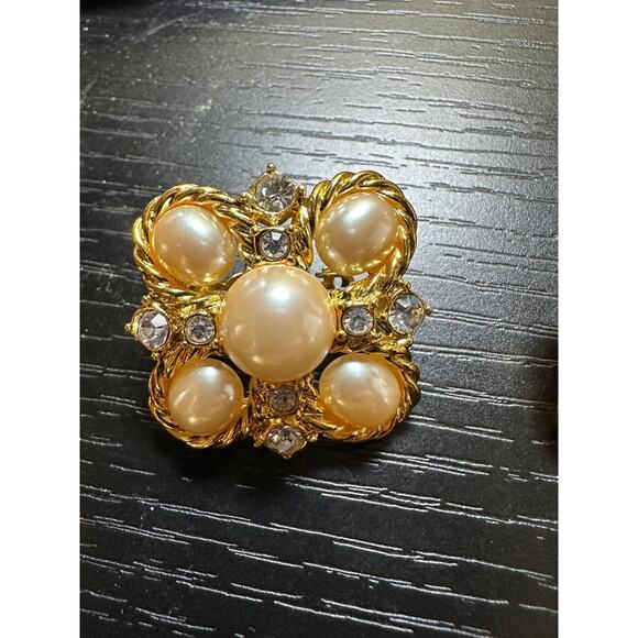 Large JOAN RIVERS Imitation Pearl & Rhinestone Clip Earrings Designer Signed - Picture 6 of 7